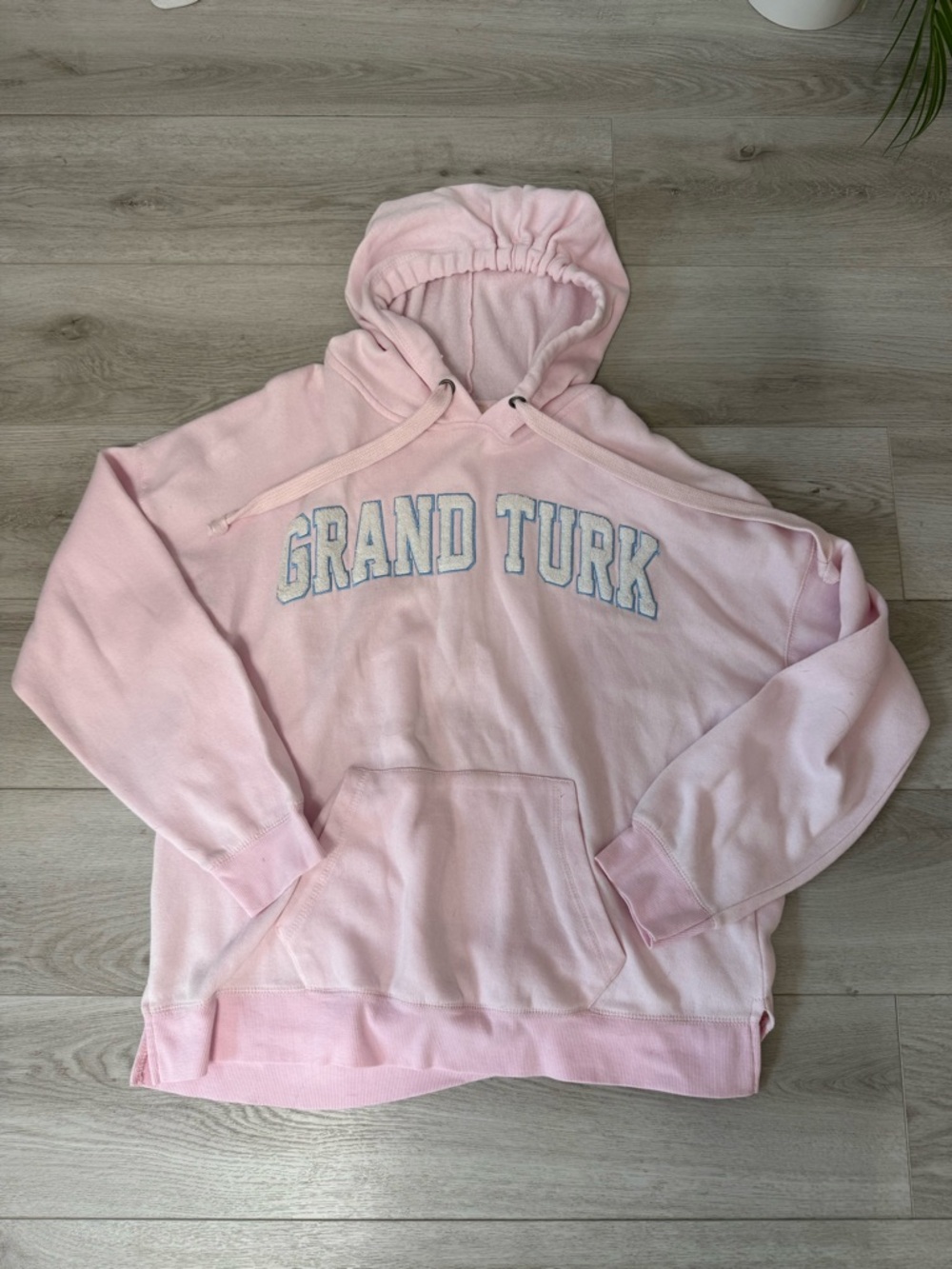 Ocean Drive Grand Turk Pink Hoodie - Pullover Hooded Sweatshirt Size XL Like New